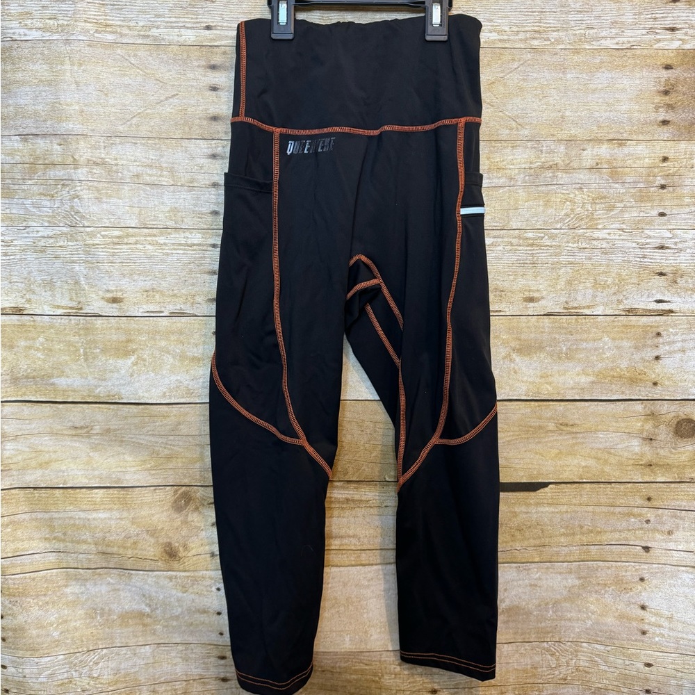 queenieke & athletic cropped pants 🛍